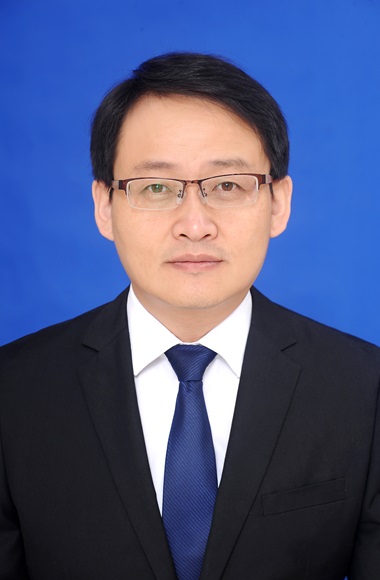 张磊.jpg